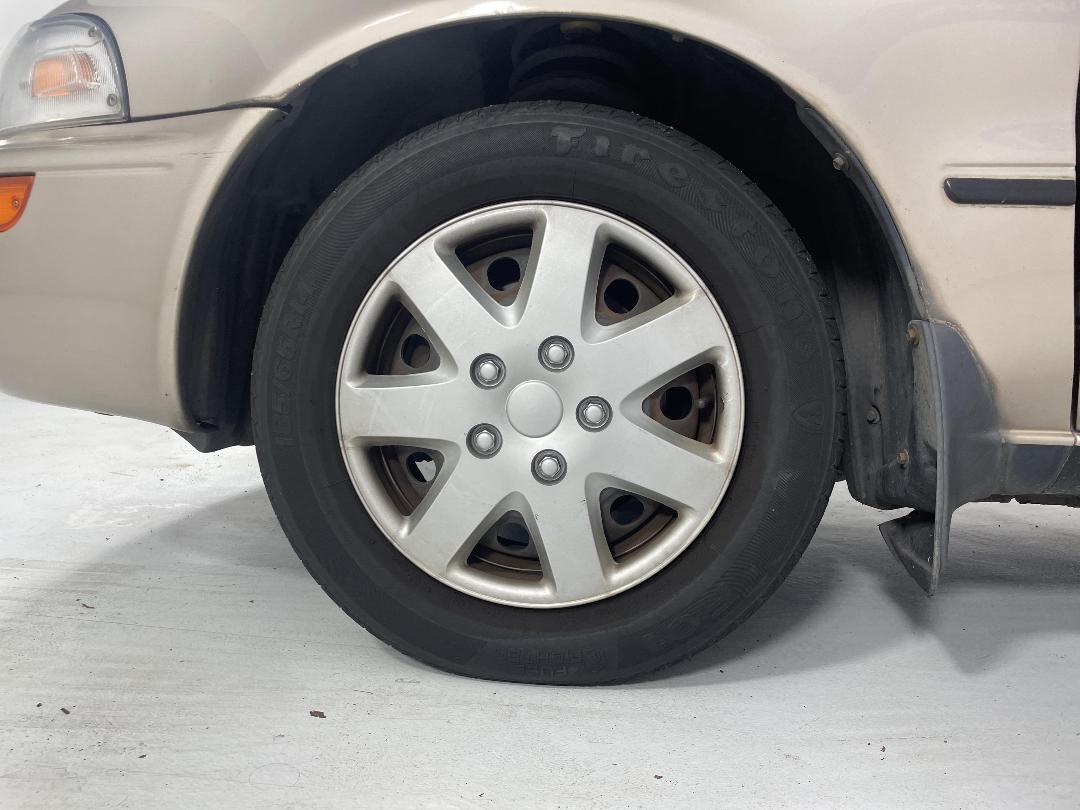 Photo '10' of Toyota Corolla