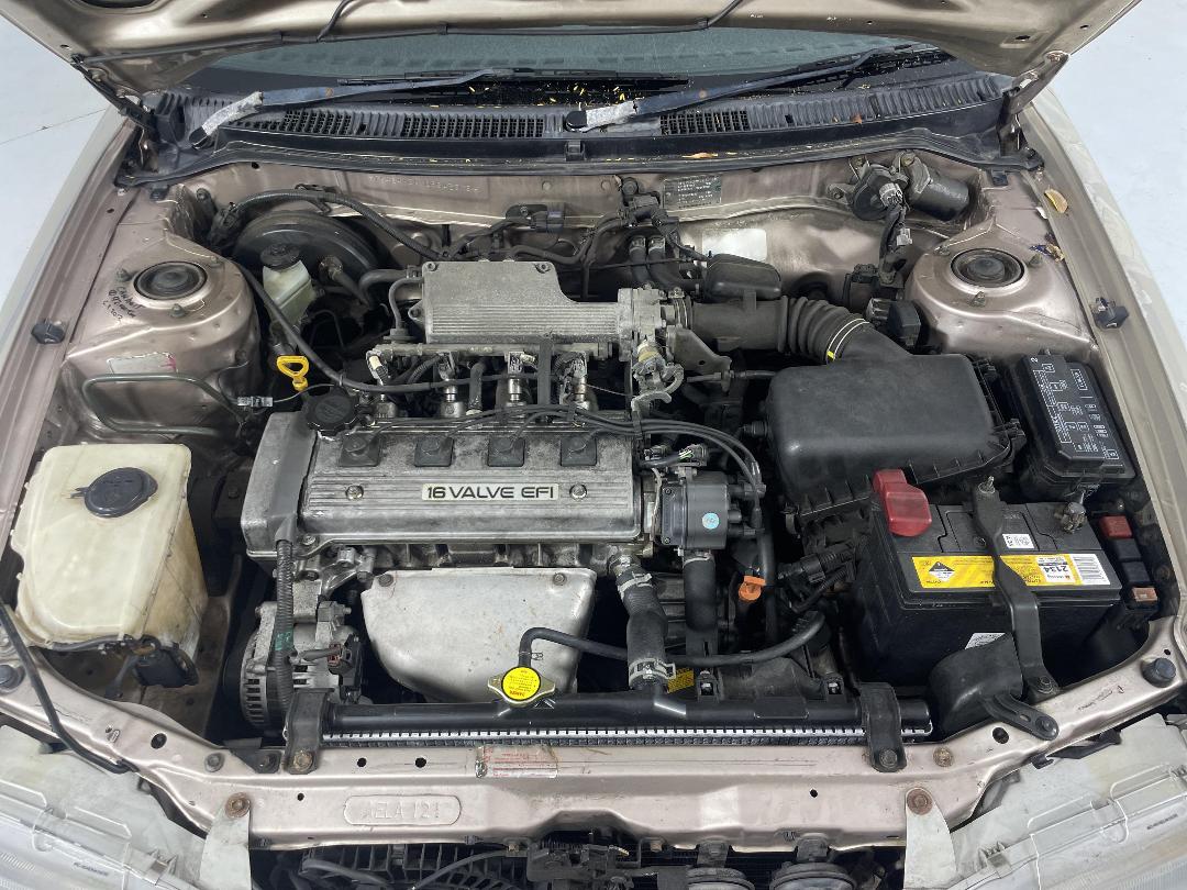 Photo '13' of Toyota Corolla