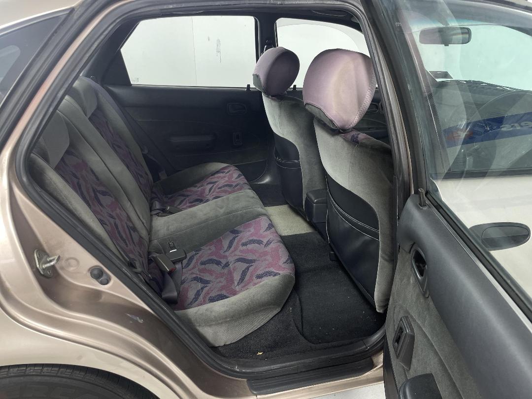 Photo '20' of Toyota Corolla