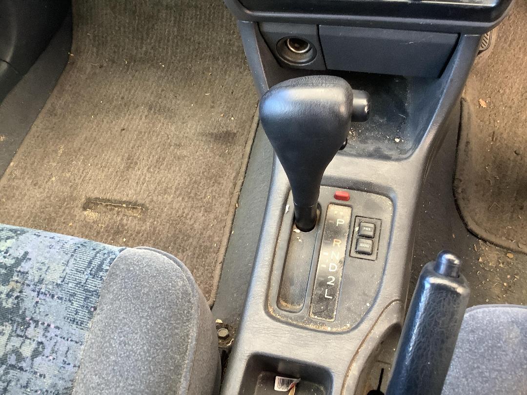 Photo '14' of Toyota Corona Premio E