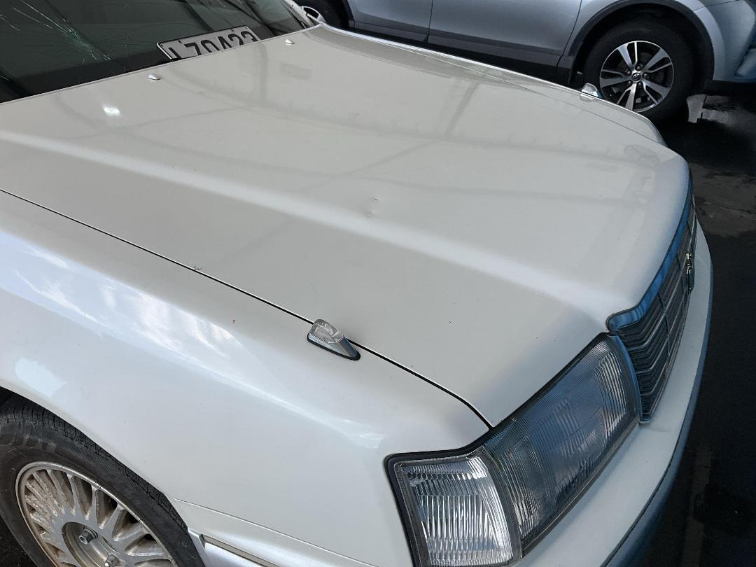 Photo '4' of Toyota Crown Royal Saloon