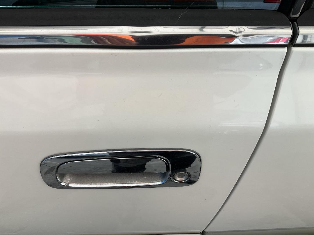 Photo '9' of Toyota Crown Royal Saloon