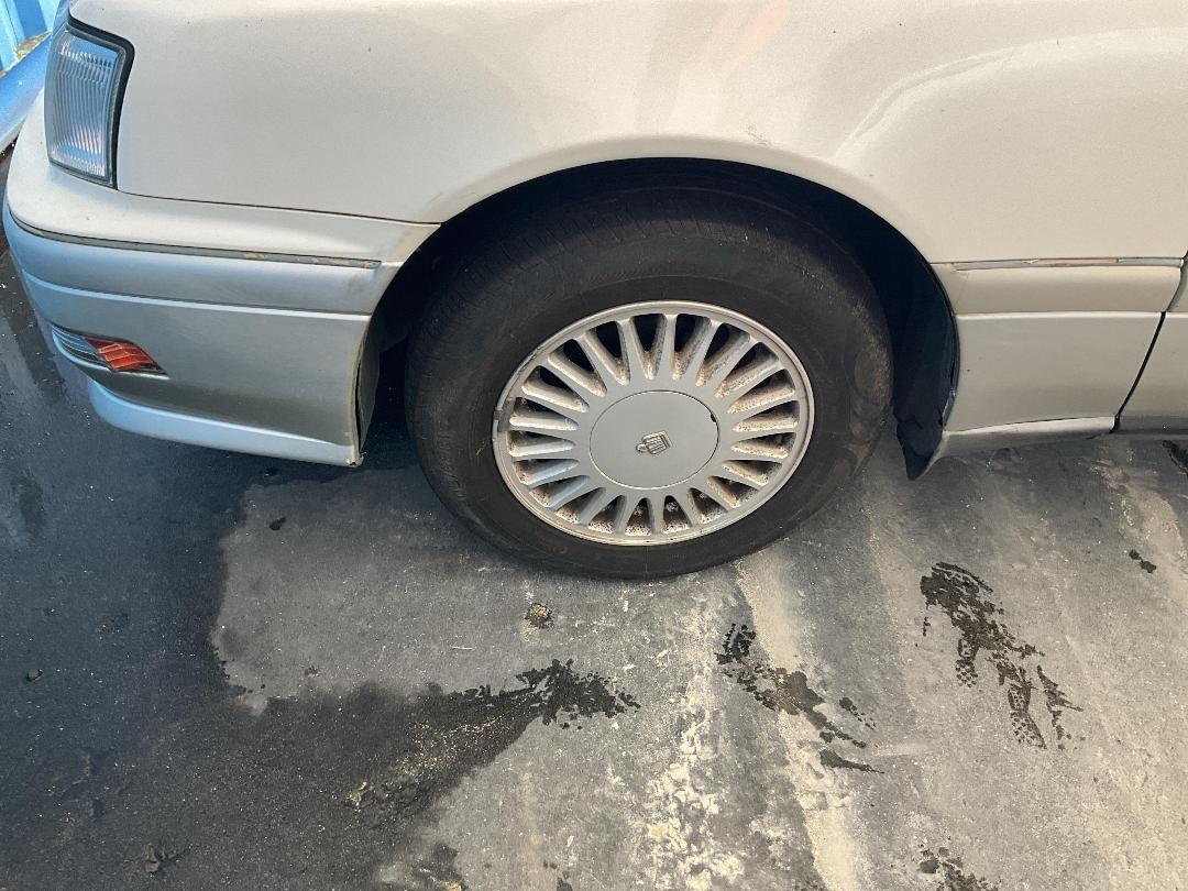 Photo '7' of Toyota Crown Royal Saloon