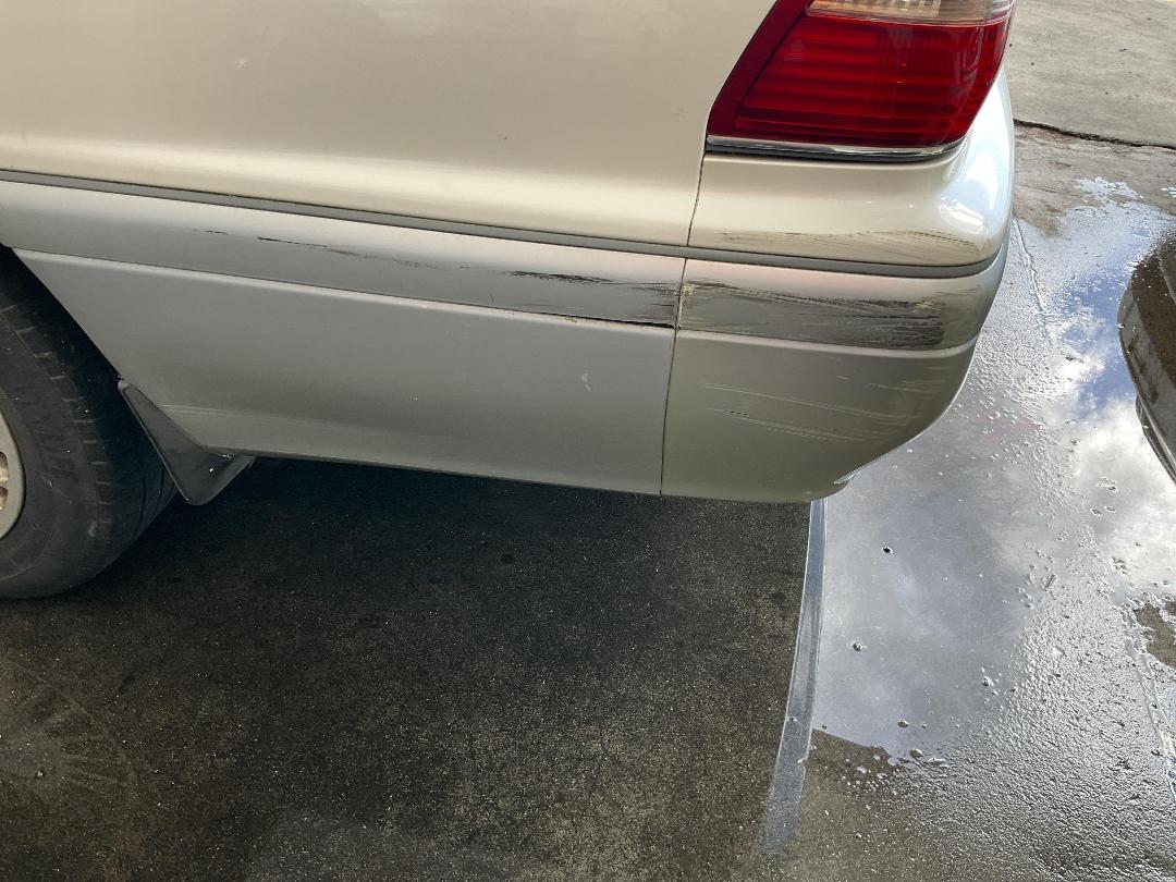 Photo '14' of Toyota Crown Royal Saloon