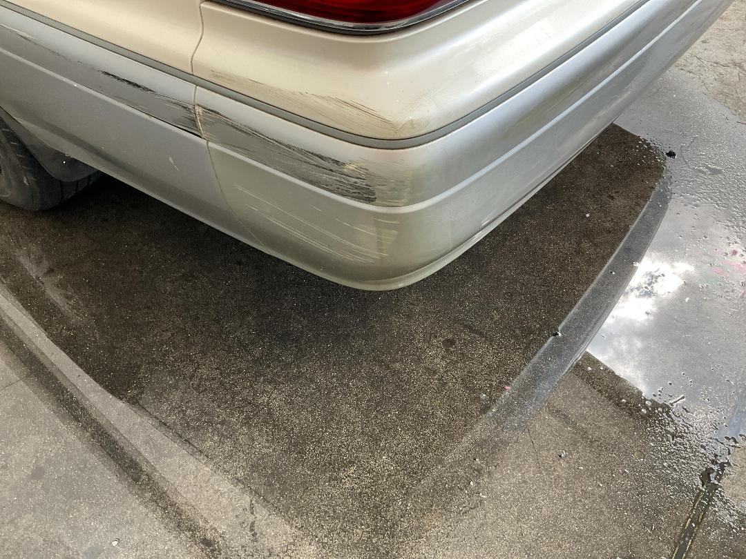 Photo '15' of Toyota Crown Royal Saloon