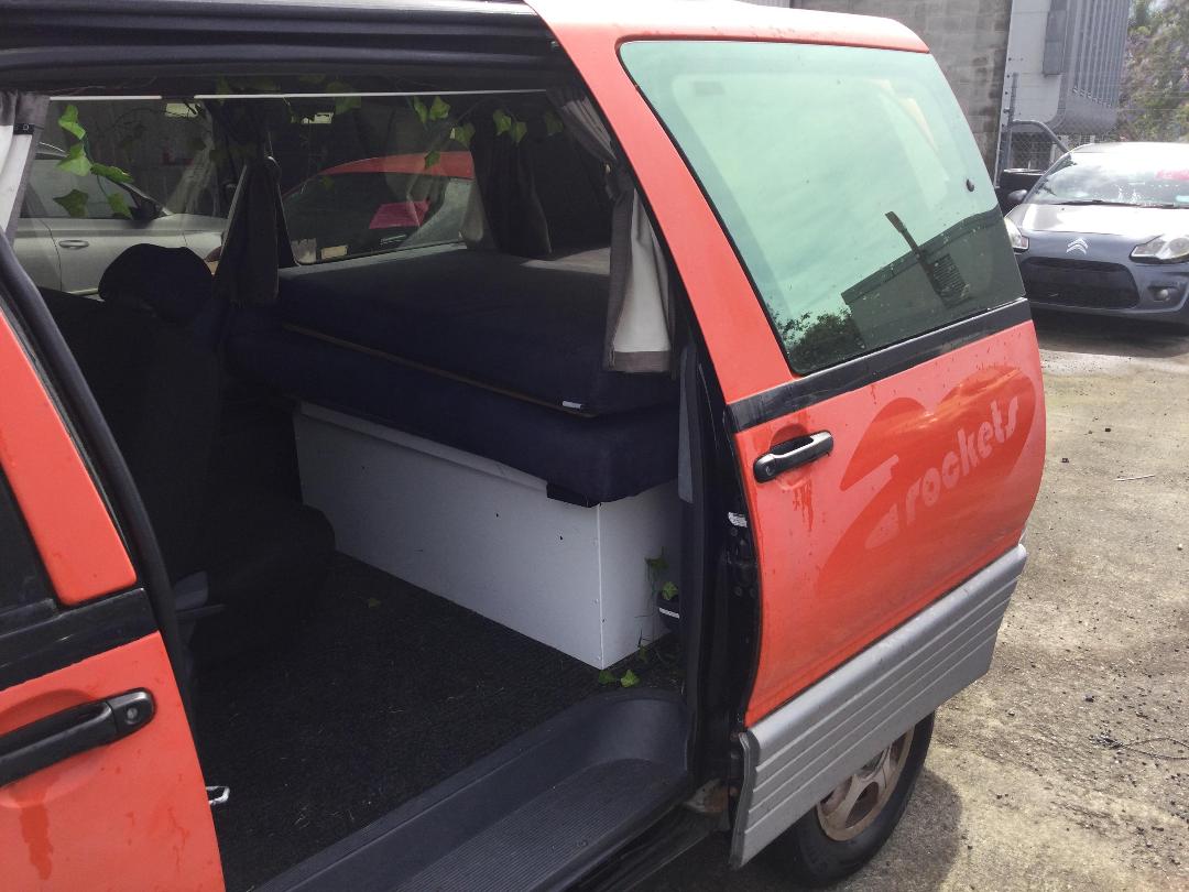 Photo '6' of Toyota Estima