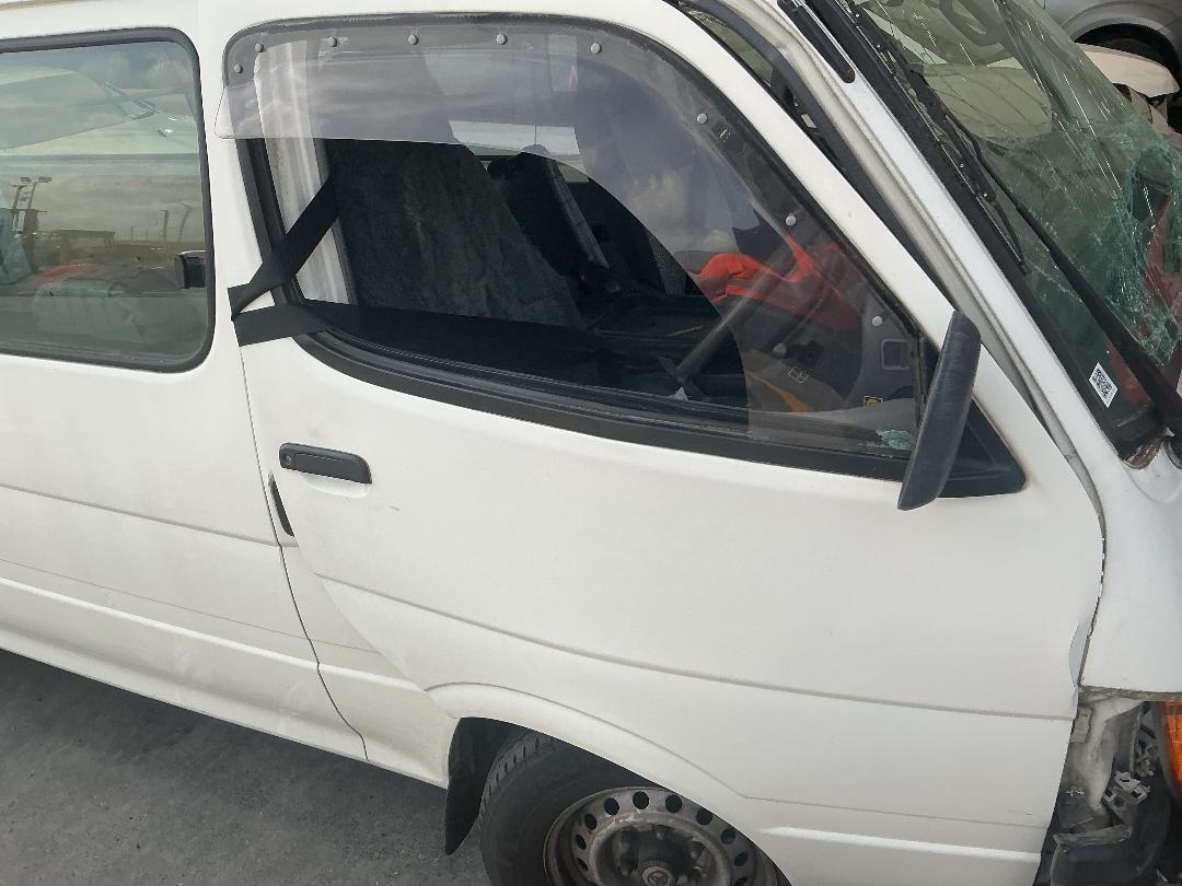 Photo '3' of Toyota Hiace Photo '3' of Toyota Hiace