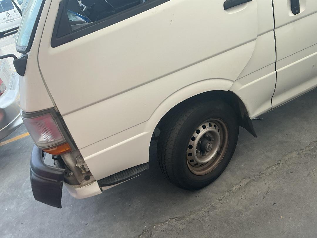 Photo '7' of Toyota Hiace Photo '7' of Toyota Hiace