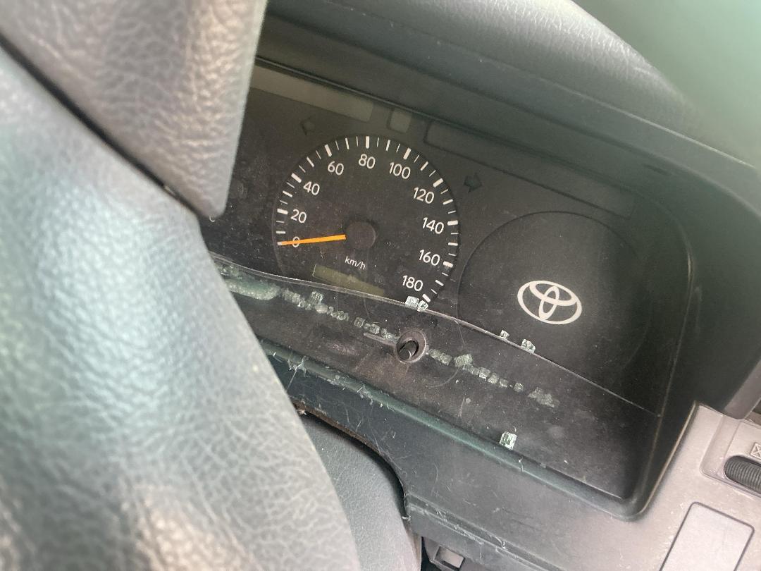 Photo '16' of Toyota Hiace Photo '16' of Toyota Hiace