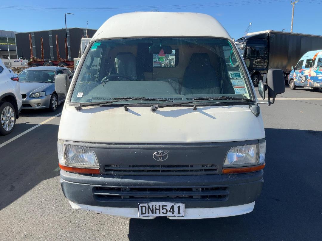 Photo '2' of Toyota Hiace Photo '2' of Toyota Hiace