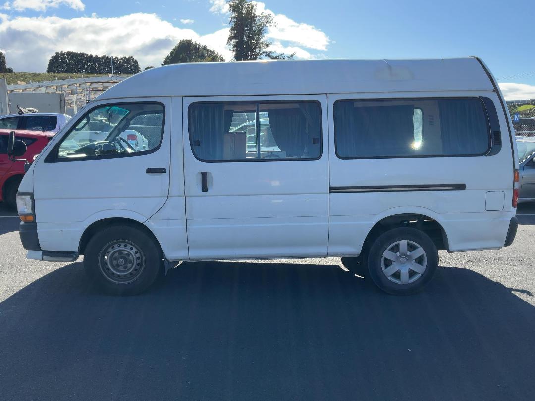 Photo '4' of Toyota Hiace Photo '4' of Toyota Hiace