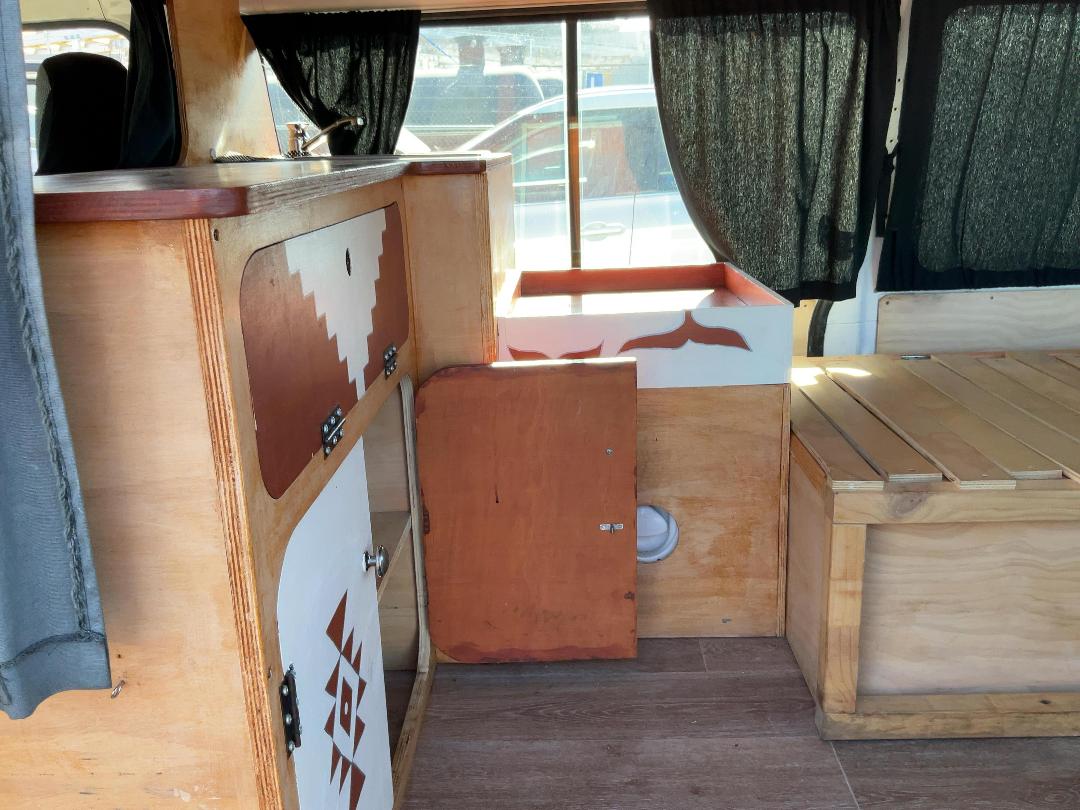 Photo '19' of Toyota Hiace Photo '19' of Toyota Hiace