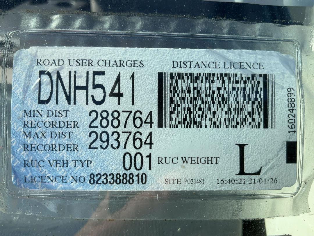 Photo '24' of Toyota Hiace Photo '24' of Toyota Hiace