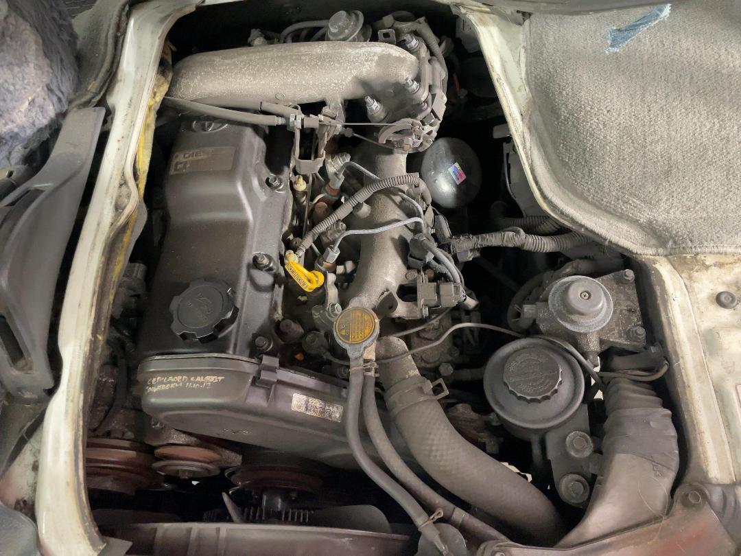 Photo '13' of Toyota Hiace