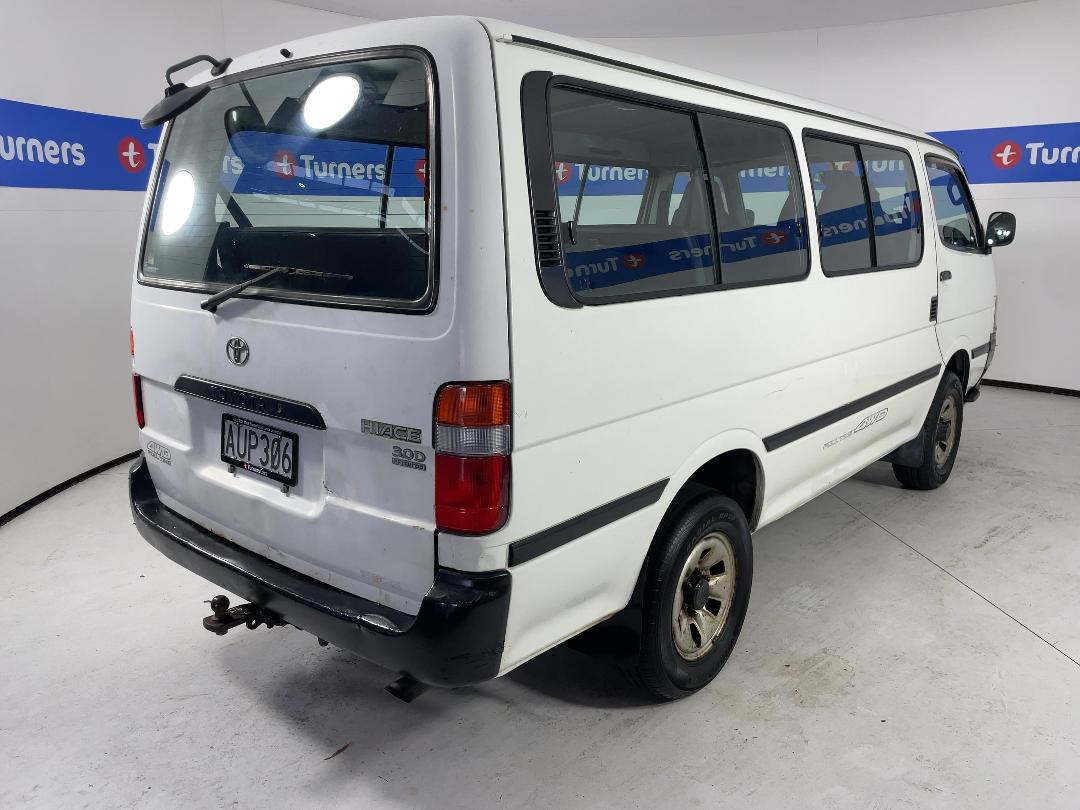 Photo '7' of Toyota Hiace