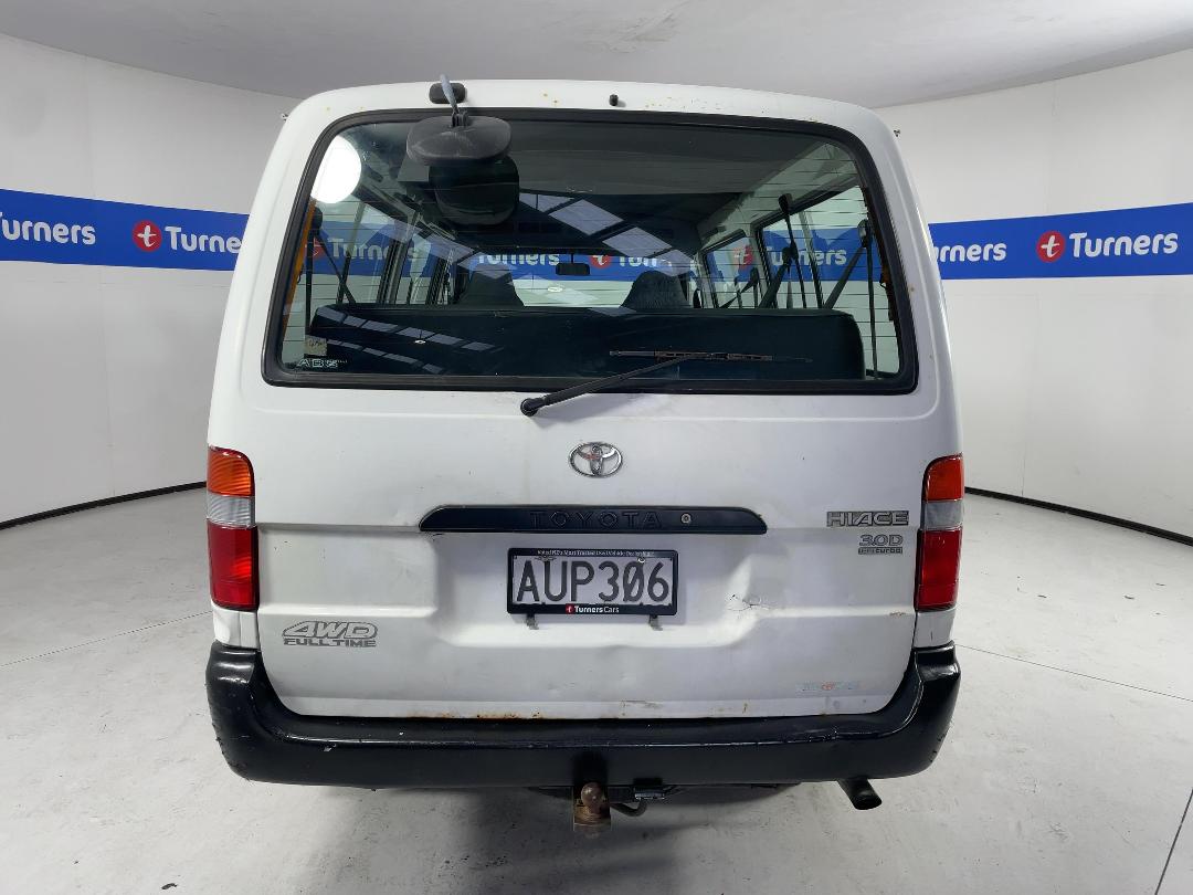 Photo '6' of Toyota Hiace