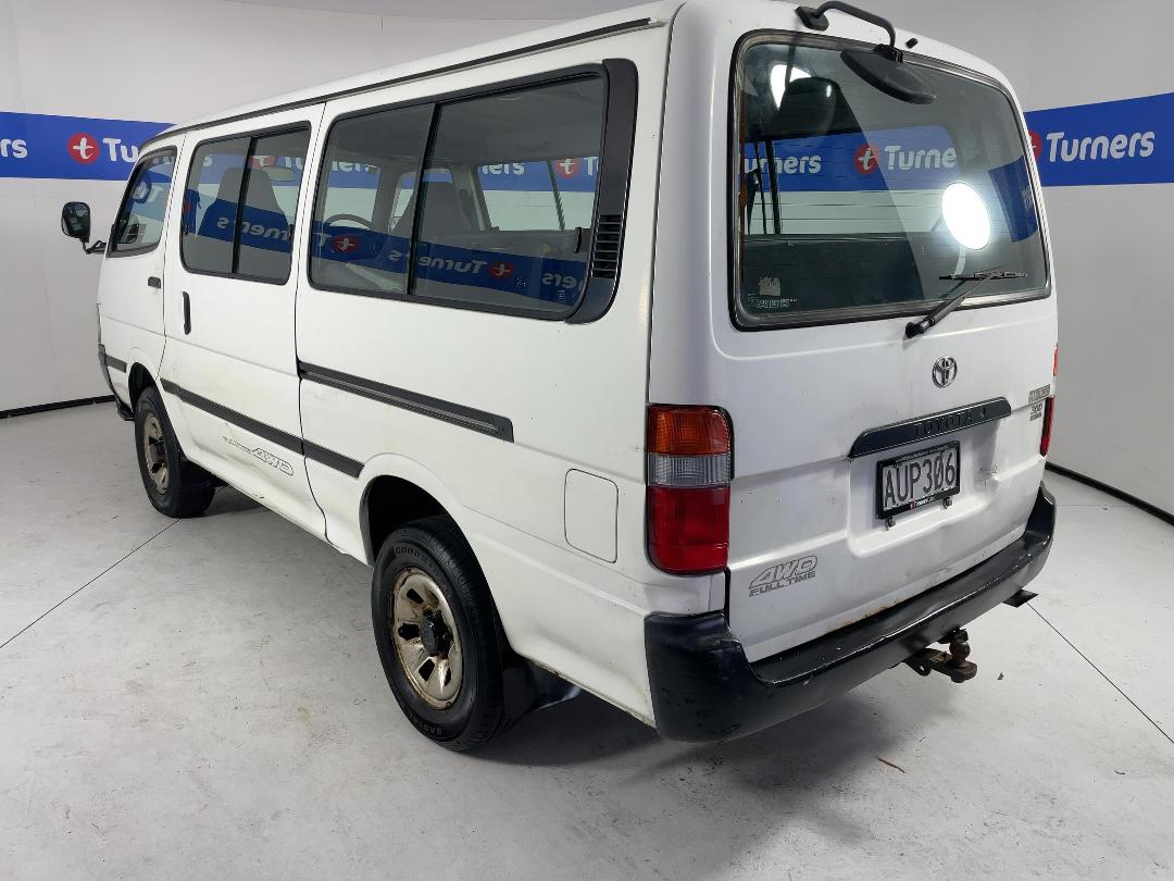 Photo '5' of Toyota Hiace