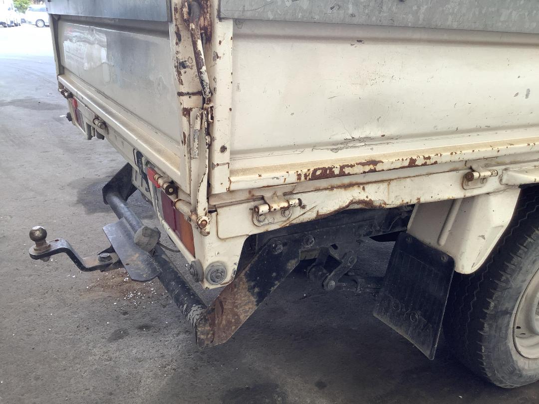 Photo '7' of Toyota Hilux Photo '7' of Toyota Hilux