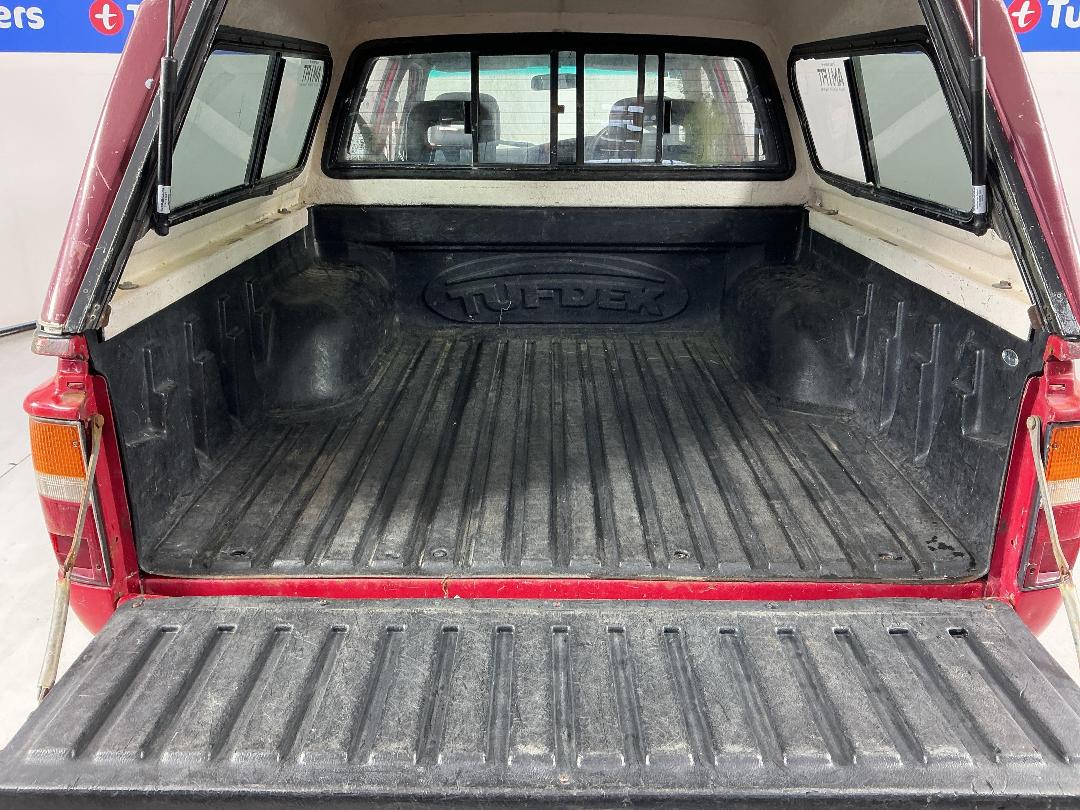 Photo '14' of Toyota Hilux Photo '14' of Toyota Hilux