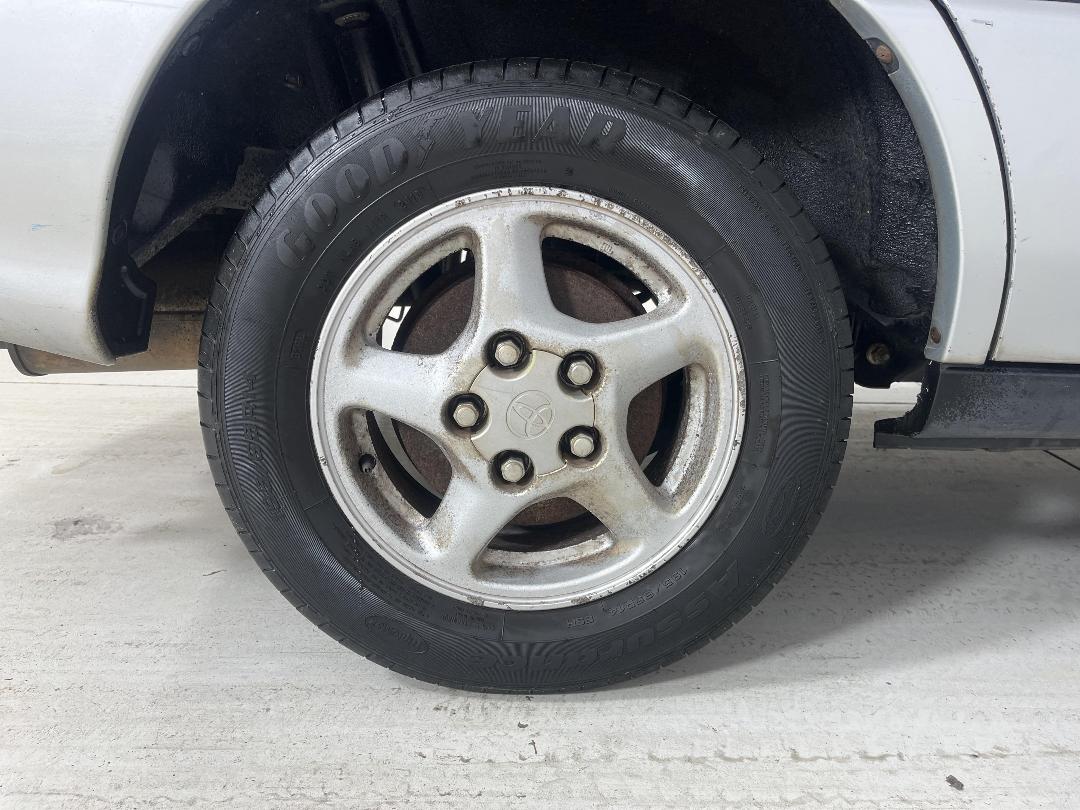 Photo '10' of Toyota Ipsum