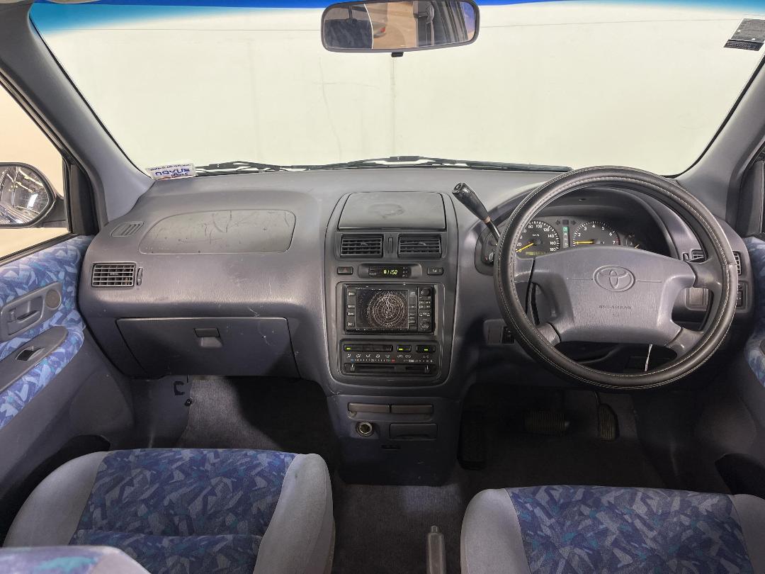 Photo '15' of Toyota Ipsum