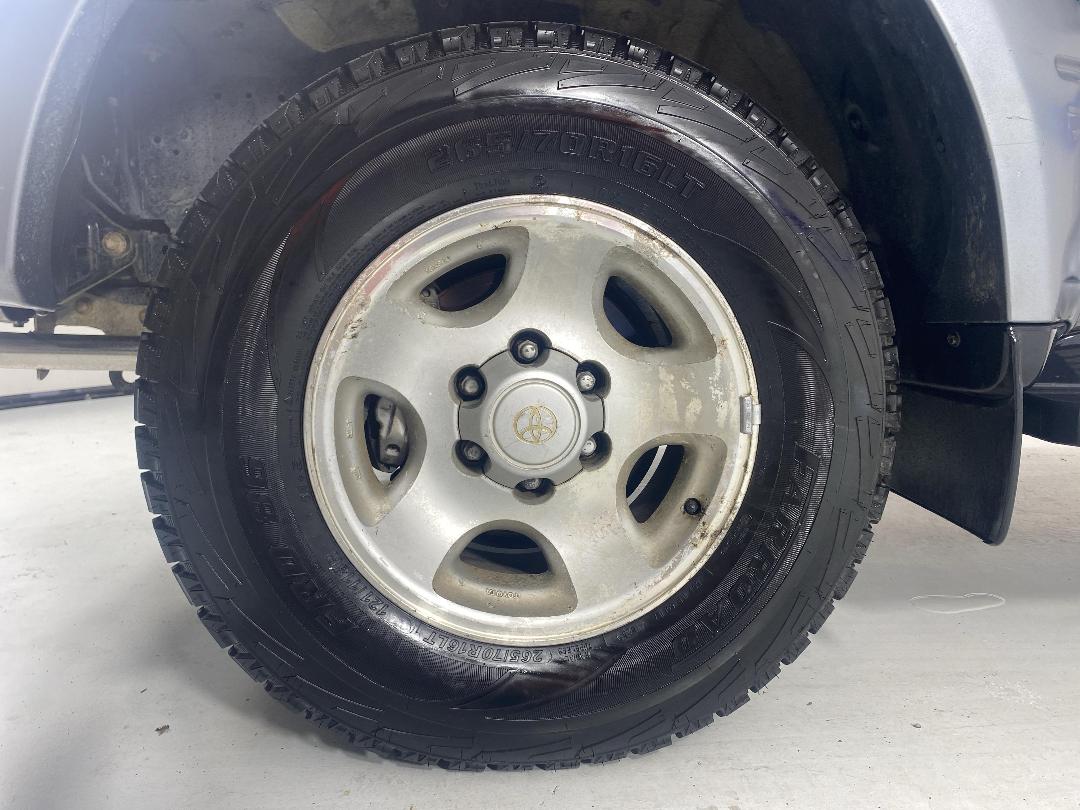 Photo '10' of Toyota Landcruiser Prado Photo '10' of Toyota Landcruiser Prado