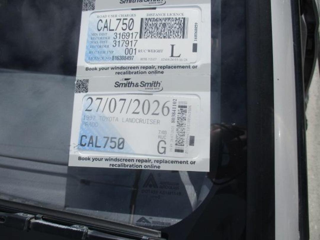 Photo '4' of Toyota Landcruiser Prado Photo '4' of Toyota Landcruiser Prado