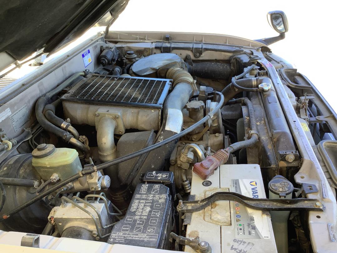 Photo '22' of Toyota Landcruiser Prado