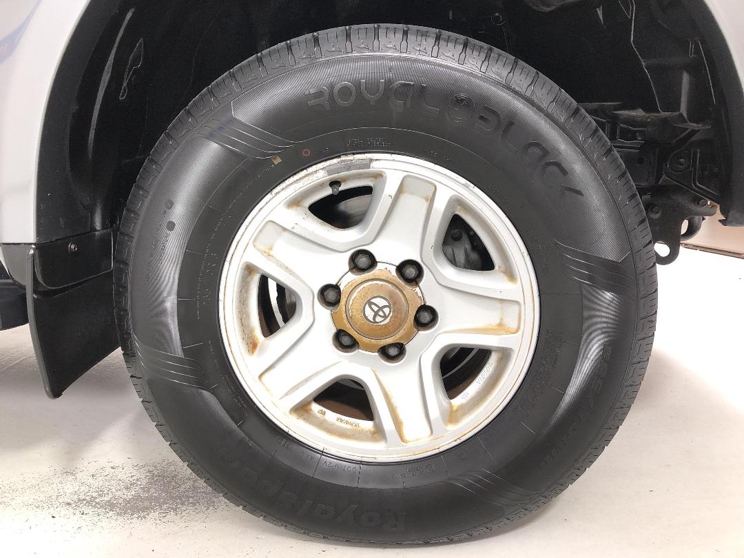 Photo '9' of Toyota Landcruiser Prado