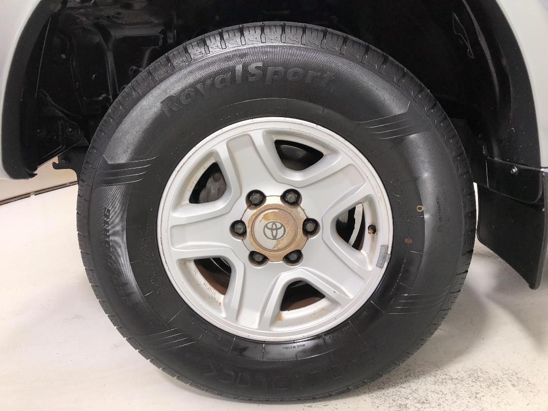 Photo '10' of Toyota Landcruiser Prado