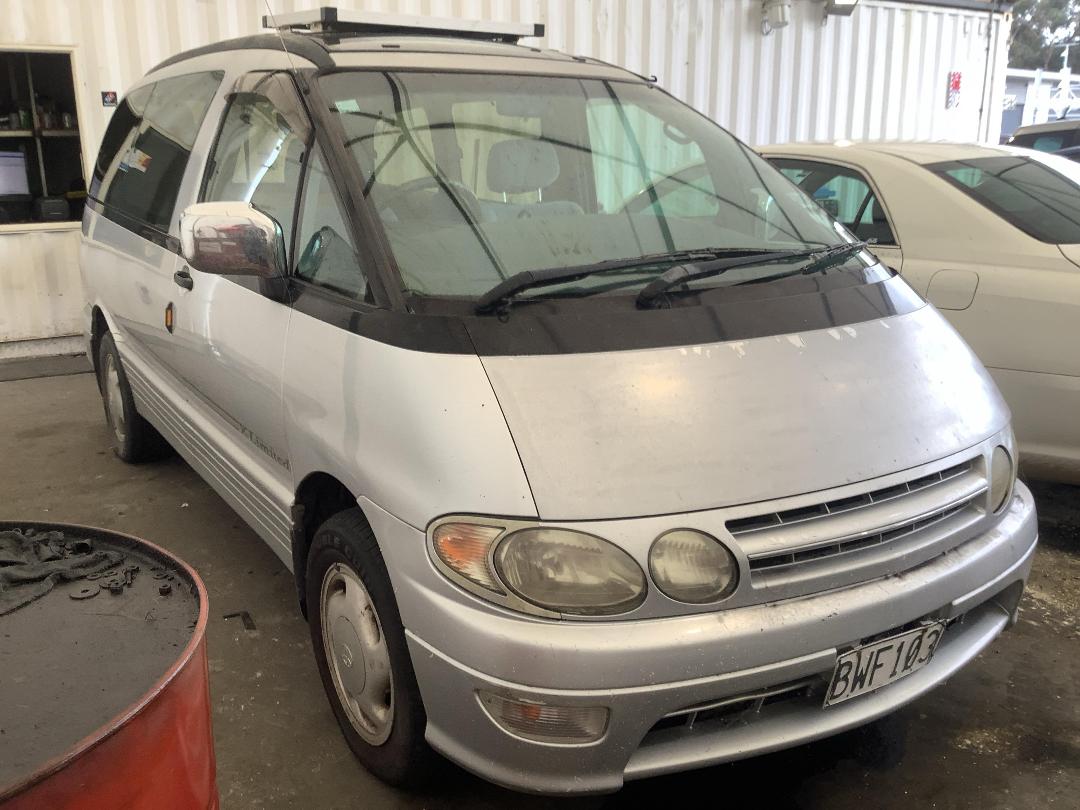 Photo '2' of Toyota Lucida Estima Photo '2' of Toyota Lucida Estima