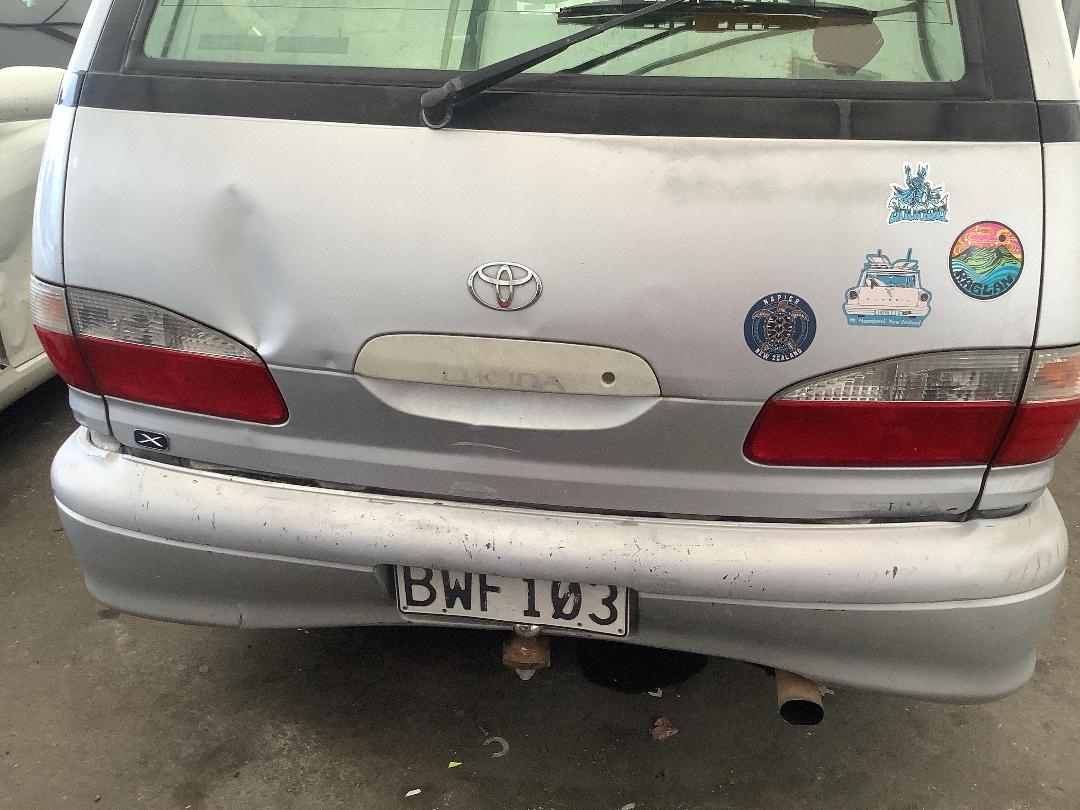 Photo '5' of Toyota Lucida Estima Photo '5' of Toyota Lucida Estima