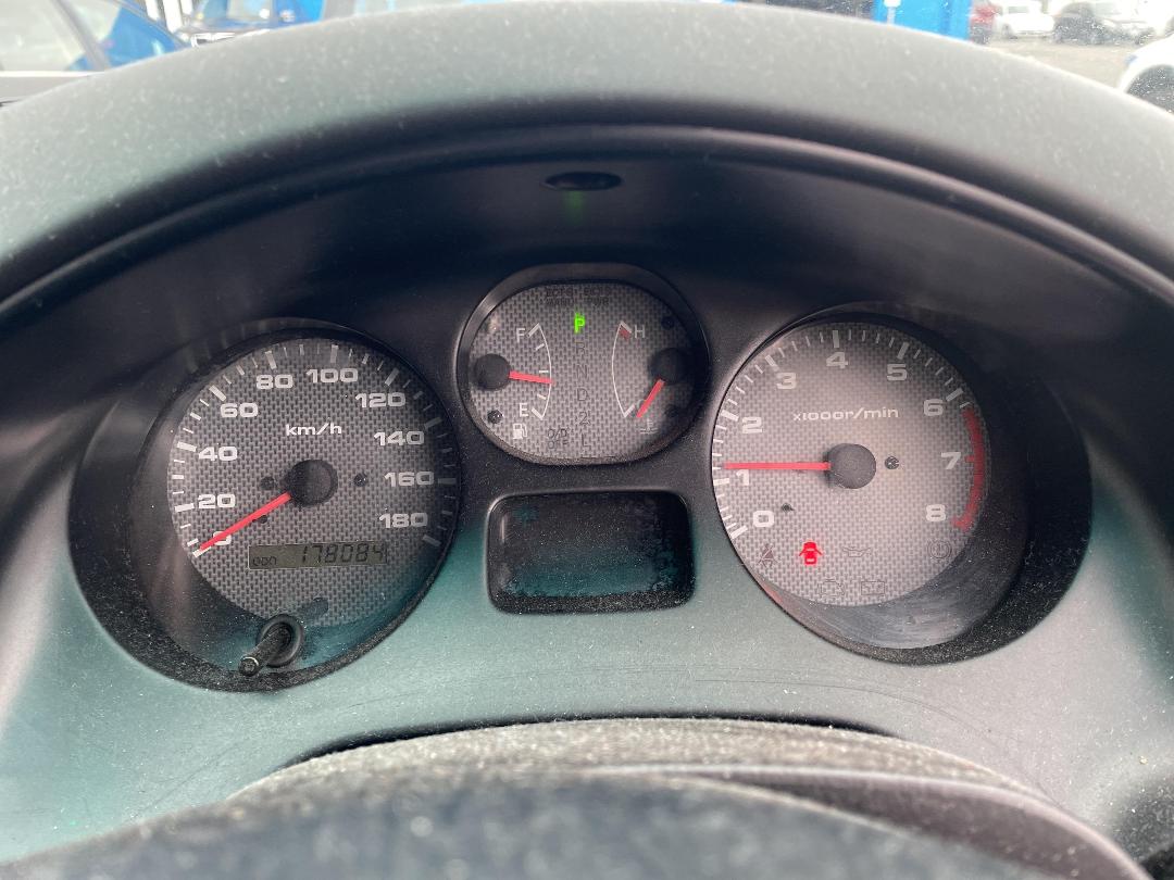 Photo '21' of Toyota Rav4