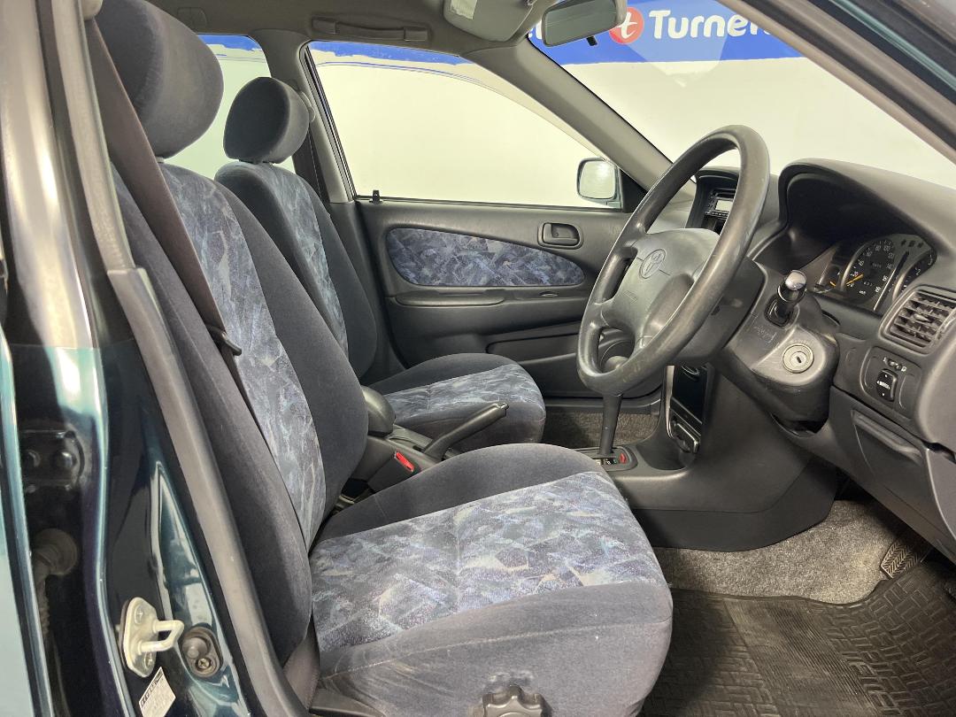 Photo '16' of Toyota Sprinter