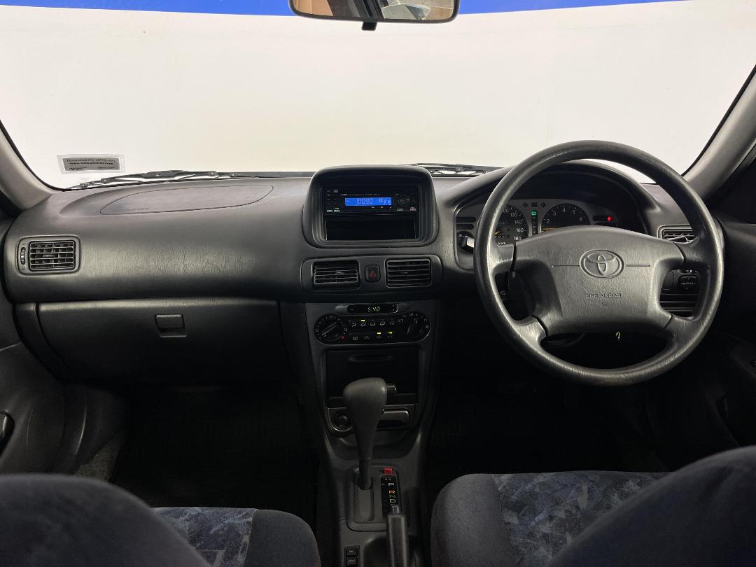 Photo '17' of Toyota Sprinter