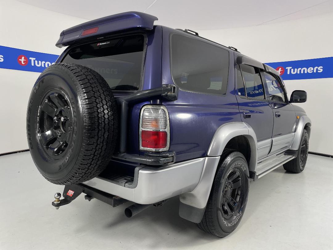 Photo '7' of Toyota Surf