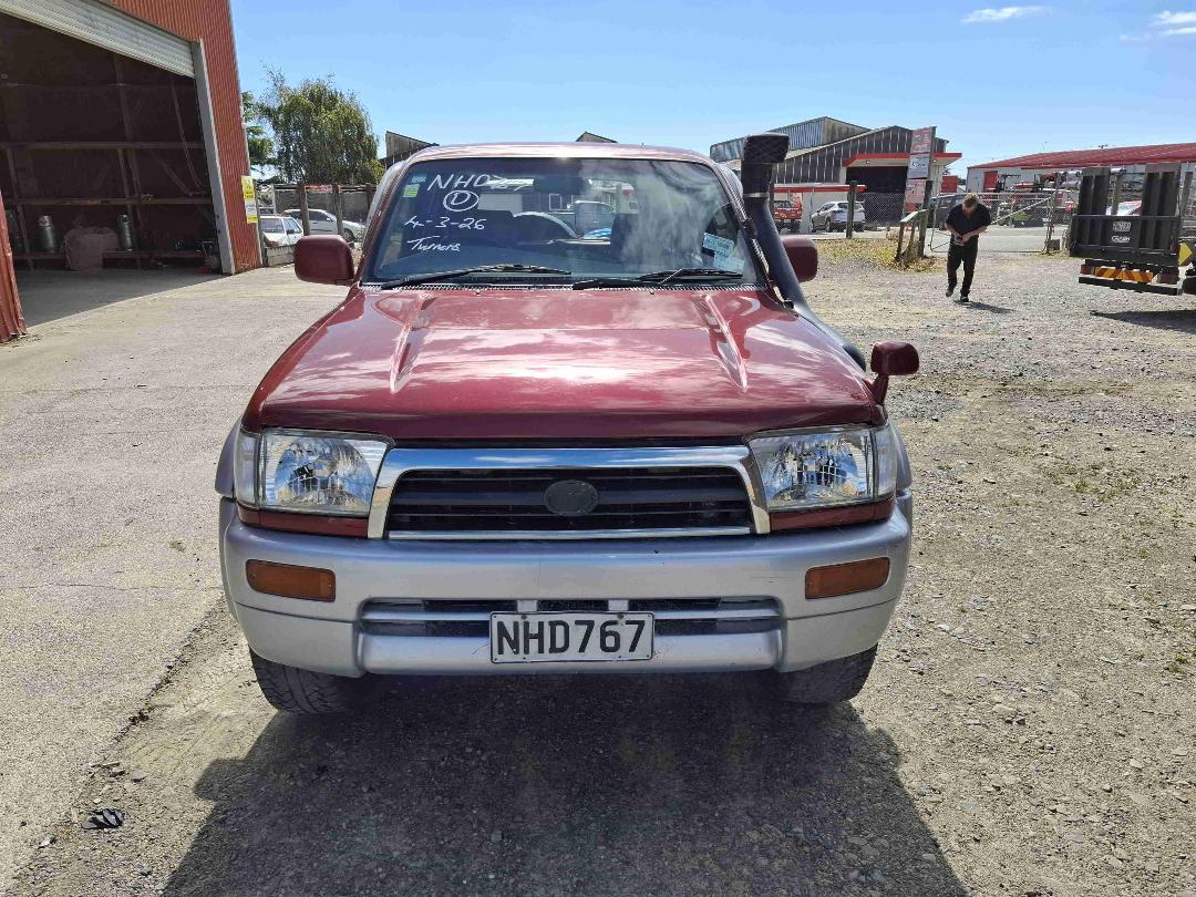 Photo '2' of Toyota Surf