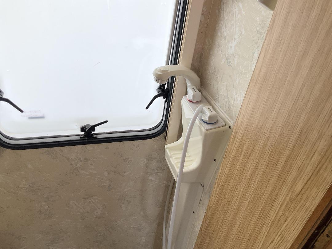 Photo '14' of Caravan Elldis Caravan - Single Photo '14' of Caravan Elldis Caravan - Single