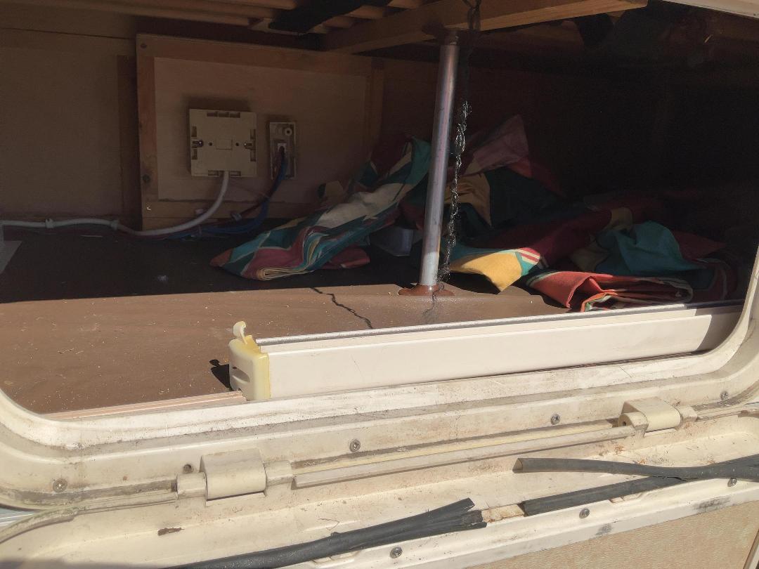 Photo '16' of Elddis Broadway Caravan - Single