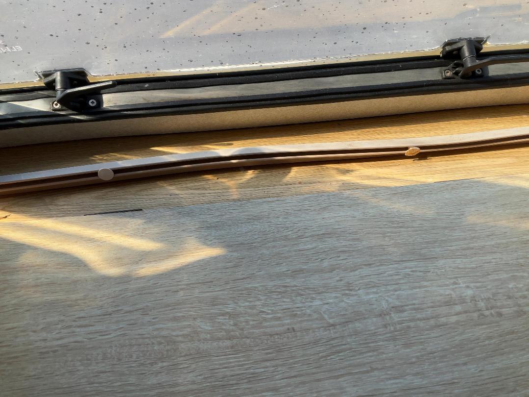 Photo '37' of Elddis Broadway Caravan - Single