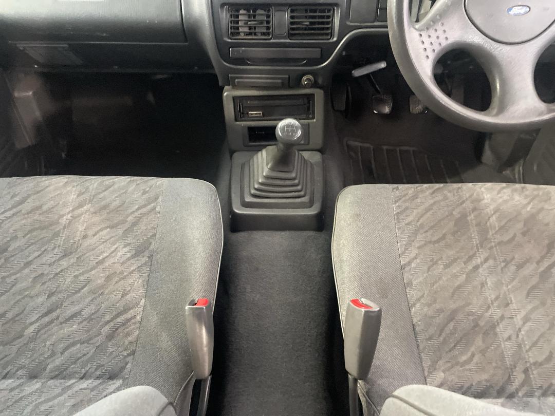 Photo '18' of Ford Courier