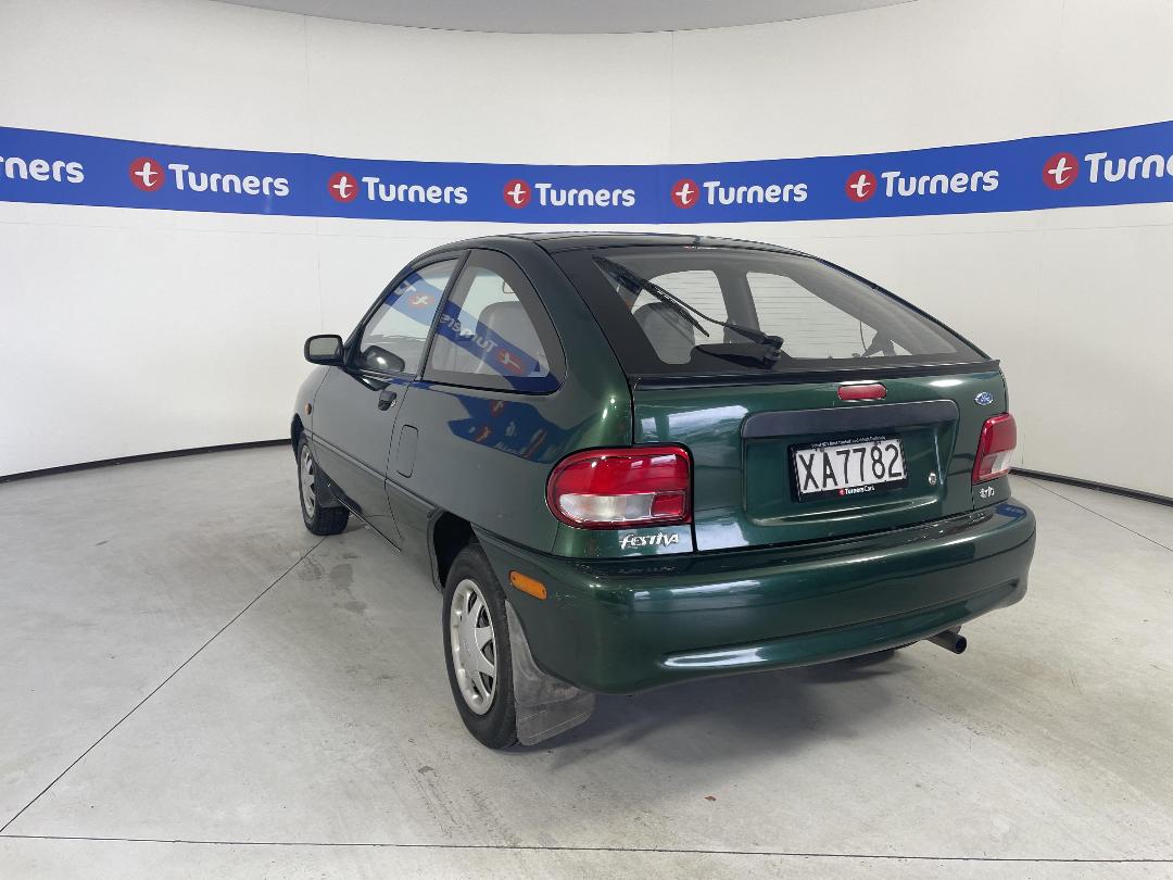 Photo '5' of Ford Festiva