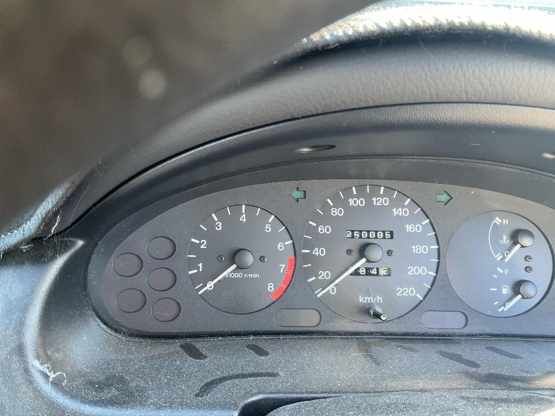 Photo '8' of Ford Laser LXI