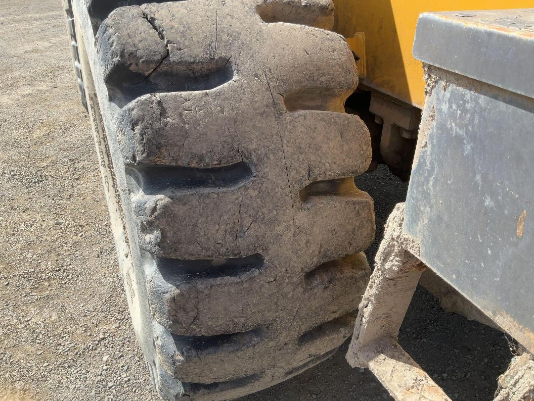 Photo '35' of Furukawa FL335 Wheel Loader