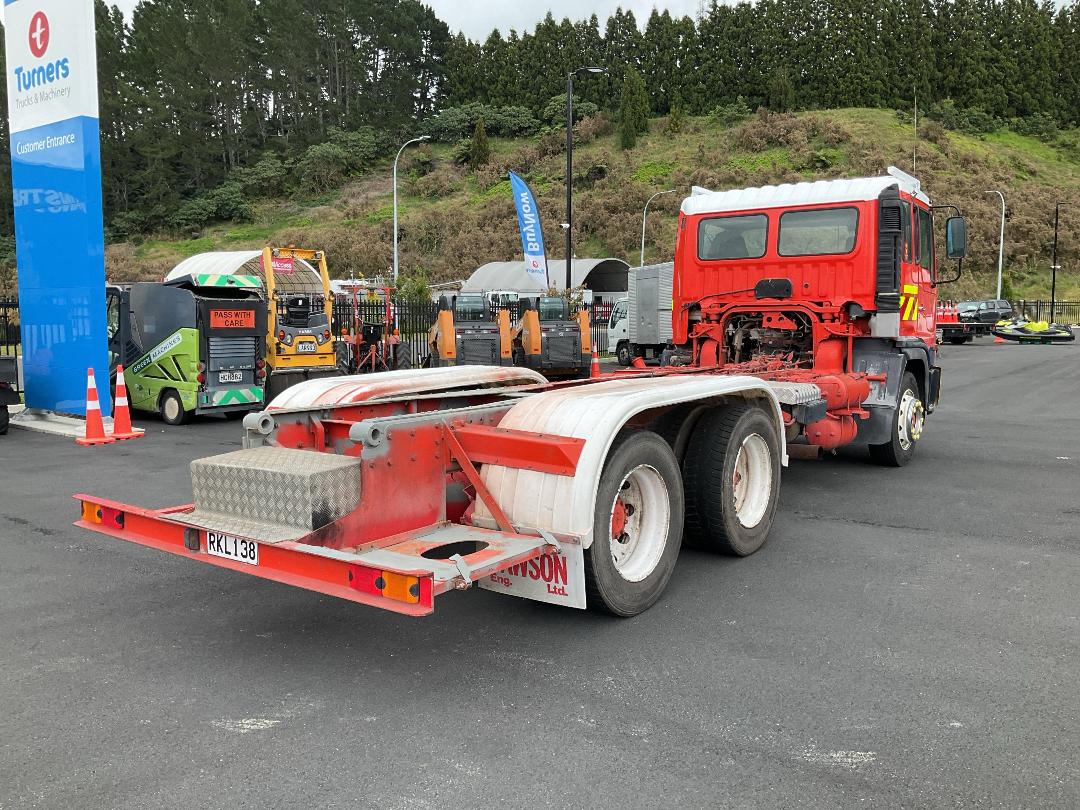 Photo '4' of HINO FS 2PLKD Cab Chassis Photo '4' of HINO FS 2PLKD Cab Chassis