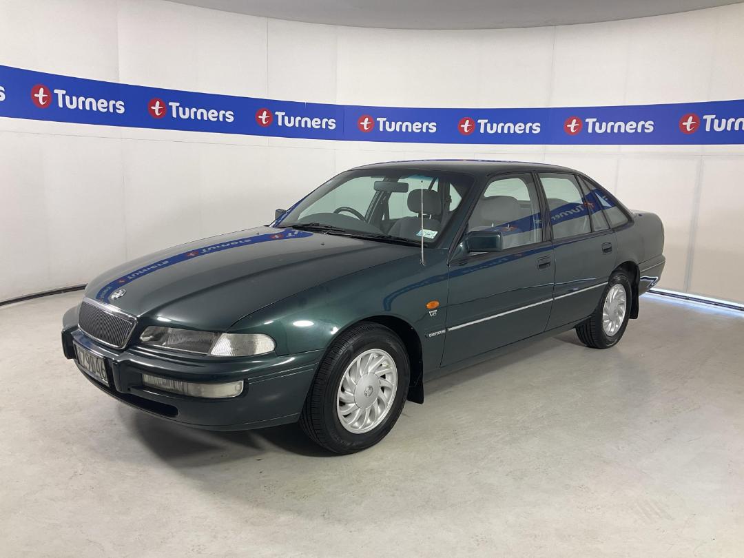 Photo '4' of Holden Commodore Photo '4' of Holden Commodore