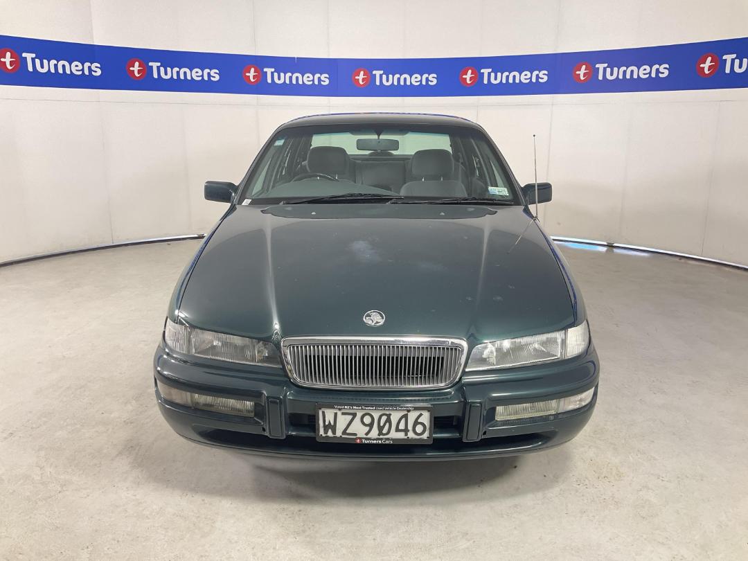 Photo '2' of Holden Commodore Photo '2' of Holden Commodore