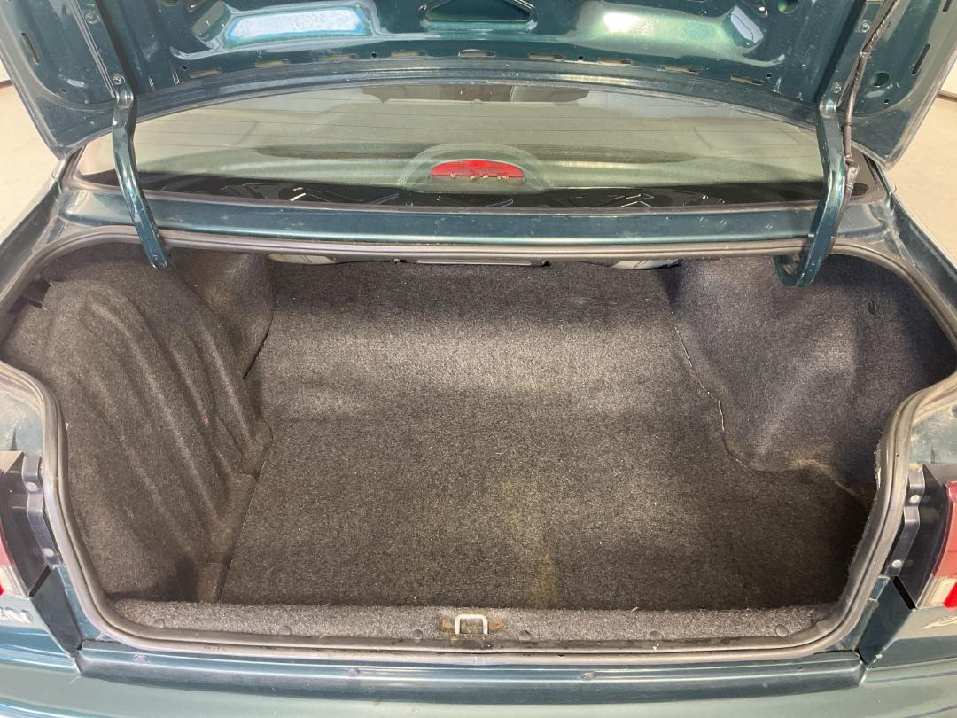 Photo '14' of Holden Commodore Photo '14' of Holden Commodore