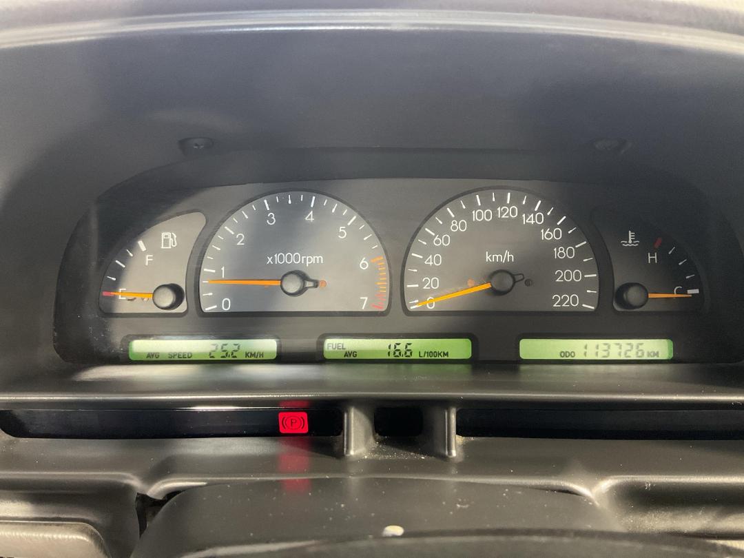 Photo '21' of Holden Commodore Photo '21' of Holden Commodore