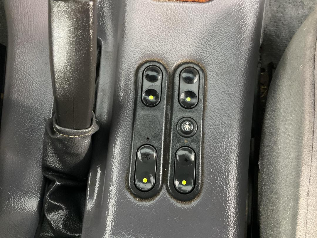 Photo '28' of Holden Commodore Photo '28' of Holden Commodore